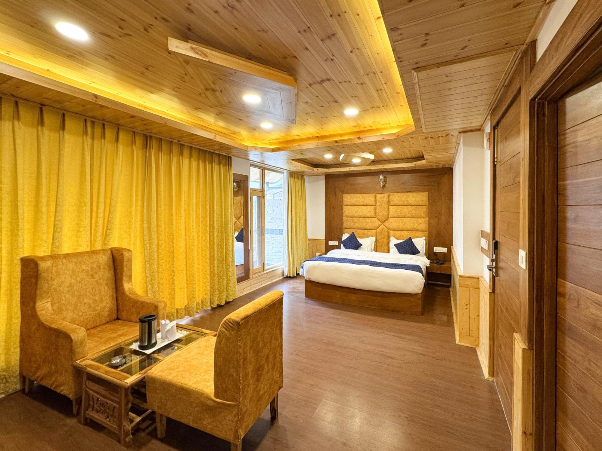 Hotel Chambyal's Retreat